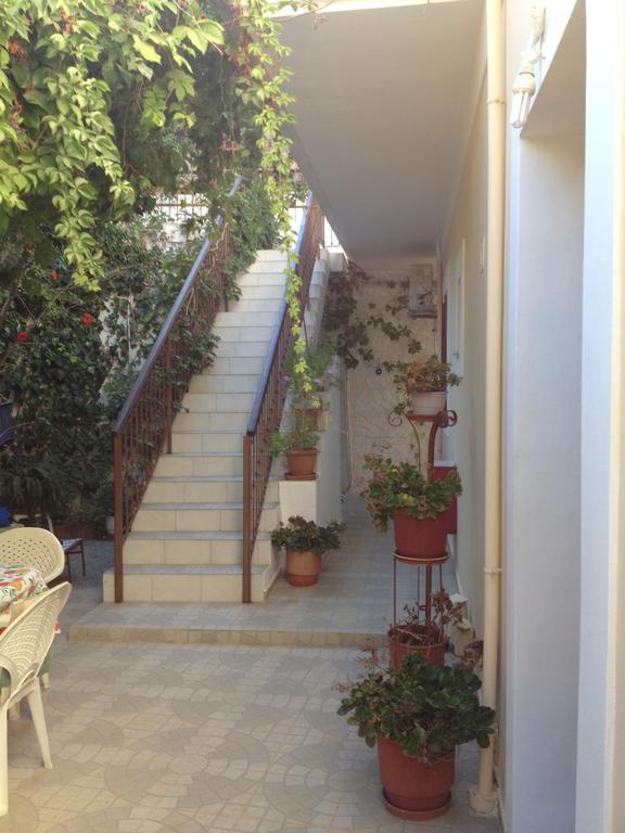 Nikos And Eva Studios سيمي المظهر الخارجي الصورة