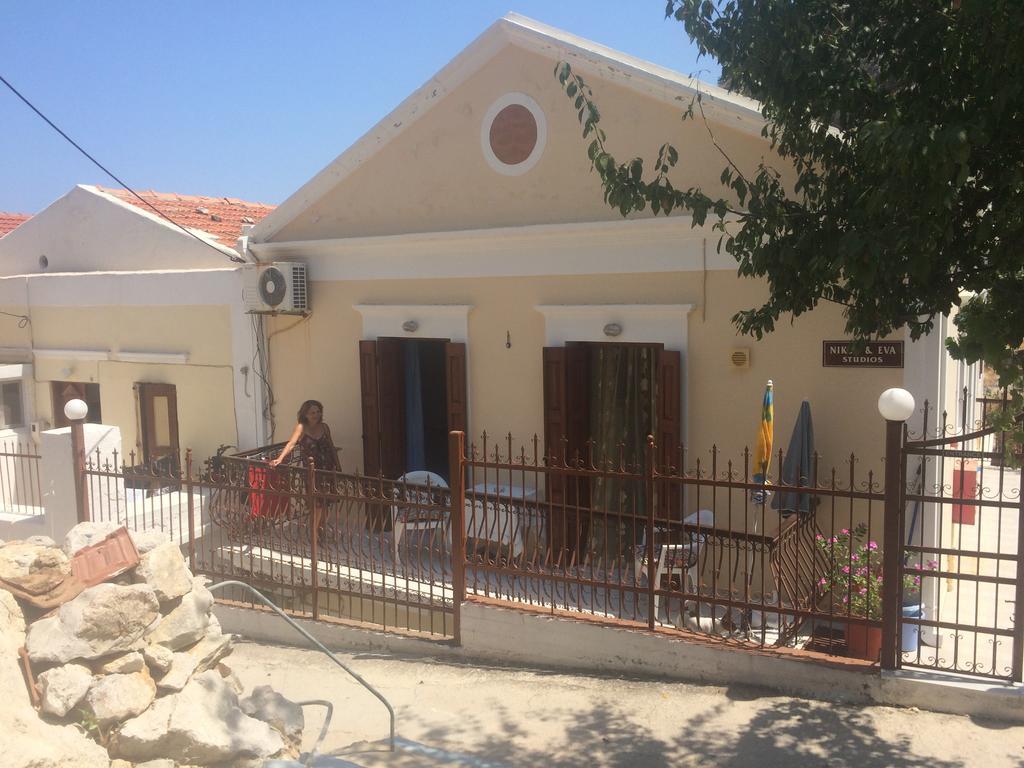 Nikos And Eva Studios سيمي المظهر الخارجي الصورة
